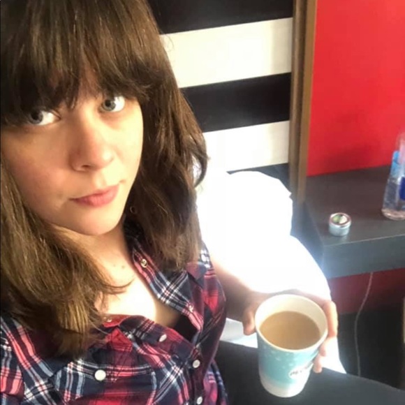 Meet your Posher, Kacie - Picture 1 of 1